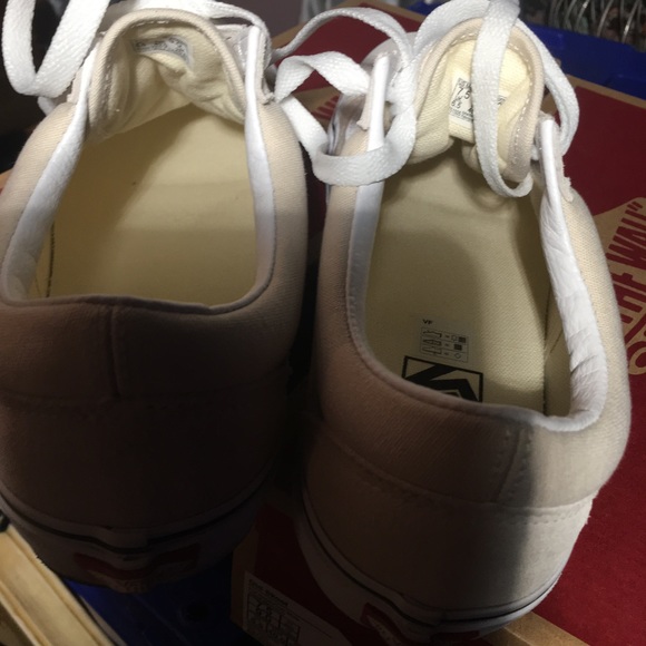 Natural Vans old skool, birch/white size 7.5 US men/ 9.0 US women Almost new. - Picture 4 of 5